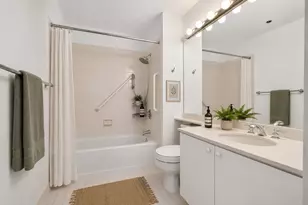 1243 Adams St, Boston, MA 02124 - Photo 14