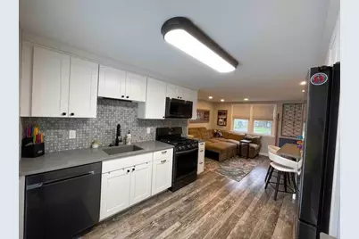 27 Neillian Way #1, Bedford, MA 01730 - Photo 6