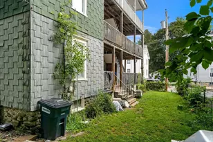 27 Henry St, Southbridge, MA 01550 - Photo 4