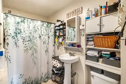 27 Henry St, Southbridge, MA 01550 - Photo 10