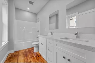 376 Chestnut St #1, Gardner, MA 01440 - Photo 4