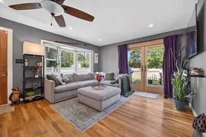 6 Pontiac St, New Bedford, MA 02745 - Photo 4