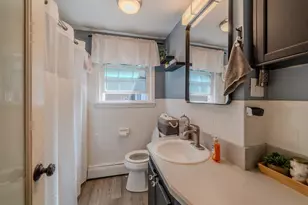 156 Oak St, Weymouth, MA 02190 - Photo 18