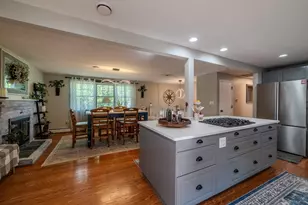 156 Oak St, Weymouth, MA 02190 - Photo 6
