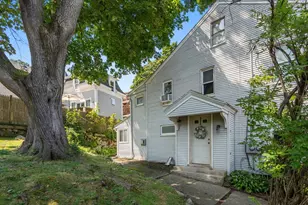 26 Wallis St, Beverly, MA 01915 - Photo 38