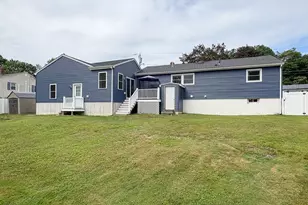 138 Rea St, Lowell, MA 01852 - Photo 24