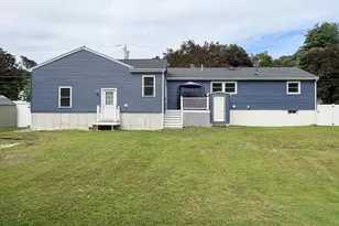 138 Rea St, Lowell, MA 01852 - Photo 2