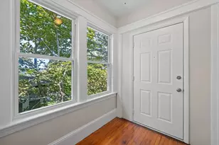 33 Clearview Ave, Worcester, MA 01605 - Photo 4