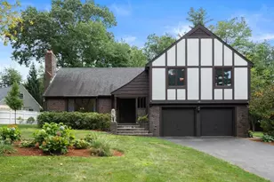 148 Sandra Ln, North Andover, MA 01845 - Photo 2
