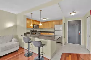 30 Daniels St, Malden, MA 02148 - Photo 4