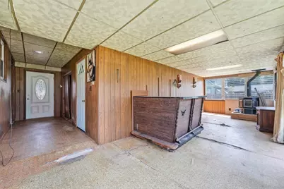 60 S West St, Agawam, MA 01001 - Photo 22