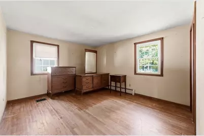 60 S West St, Agawam, MA 01001 - Photo 16