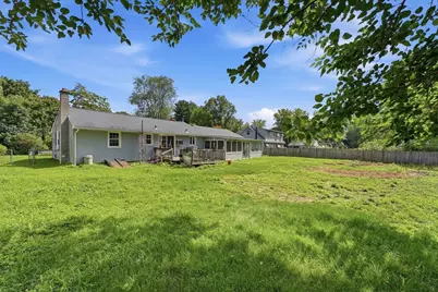60 S West St, Agawam, MA 01001 - Photo 6