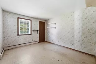 60 S West St, Agawam, MA 01001 - Photo 18