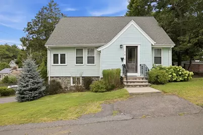 76 Woodland Rd, Malden, MA 02148 - Photo 10