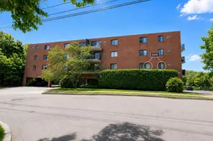 209 Riverview Ave, Newton, MA 02466 - Photo 2