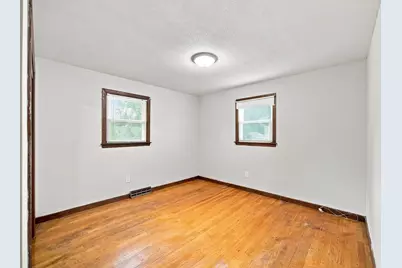 115 Bemis Rd, Holyoke, MA 01040 - Photo 18
