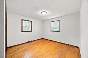 115 Bemis Rd, Holyoke, MA 01040 - Photo 18