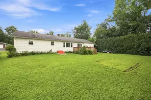 115 Bemis Rd, Holyoke, MA 01040 - Photo 26