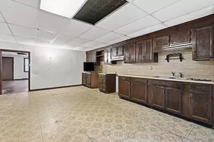 71-77 Acton St, Springfield, MA 01151 - Photo 32