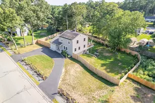 11 Tall Pines, Plymouth, MA 02360 - Photo 2