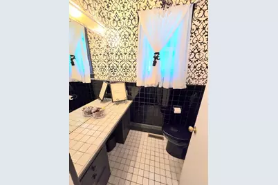 1015 Madison St, Fall River, MA 02720 - Photo 30