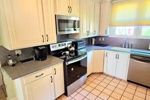 1015 Madison St, Fall River, MA 02720 - Photo 18
