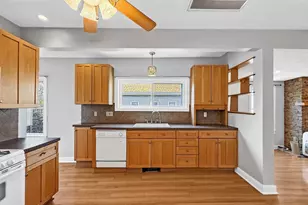 71 Winslow St, Everett, MA 02149 - Photo 8
