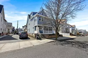71 Winslow St, Everett, MA 02149 - Photo 2