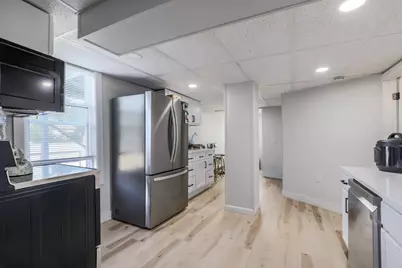 12 Richmond Ave, Worcester, MA 01602 - Photo 22