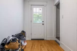 12 Richmond Ave, Worcester, MA 01602 - Photo 8
