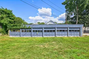 12 Richmond Ave, Worcester, MA 01602 - Photo 6