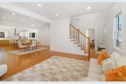 32 Hickory Cliff Rd, Newton, MA 02464 - Photo 10