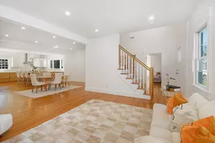 32 Hickory Cliff Rd, Newton, MA 02464 - Photo 10