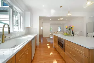 32 Hickory Cliff Rd, Newton, MA 02464 - Photo 16