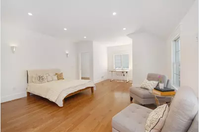 32 Hickory Cliff Rd, Newton, MA 02464 - Photo 24