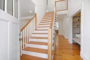 32 Hickory Cliff Rd, Newton, MA 02464 - Photo 4