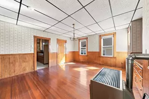99 Hazard St, New Bedford, MA 02740 - Photo 14