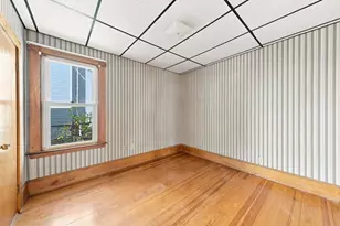 99 Hazard St, New Bedford, MA 02740 - Photo 28