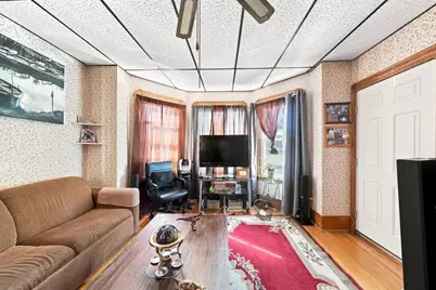 99 Hazard St, New Bedford, MA 02740 - Photo 6