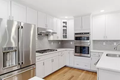 37 Jefferson Dr #1, Lexington, MA 02420 - Photo 8