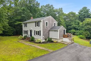 46 Harvard St, Halifax, MA 02338 - Photo 2