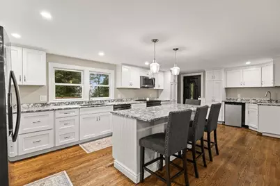 46 Harvard St, Halifax, MA 02338 - Photo 12