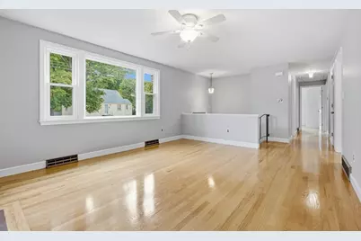 203 Hobart St, Braintree, MA 02184 - Photo 8