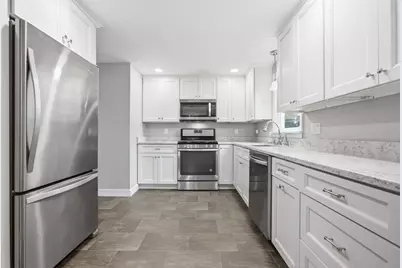 203 Hobart St, Braintree, MA 02184 - Photo 10