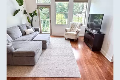 4 Harvest Dr #323, North Andover, MA 01845 - Photo 2