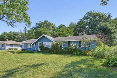 36 Stella Rd, Bellingham, MA 02019 - Photo 2