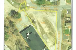 2 Juniper St, Winchendon, MA 01475 - Photo 1