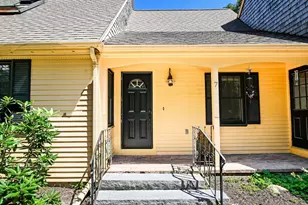 7 Village Dr, Sandwich, MA 02537 - Photo 4