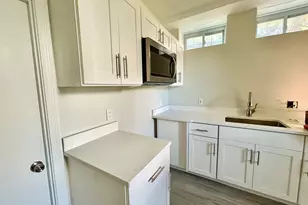 21 Olsen Rd, Peabody, MA 01960 - Photo 1